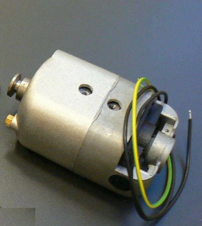 MOTORE INTERNO OCEL Moretti per Macchina da per cucire 1/15 HP necchi singer